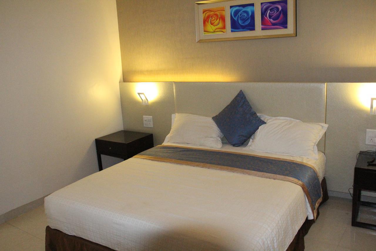 Hotel Patiala House Ahmednagar Extérieur photo